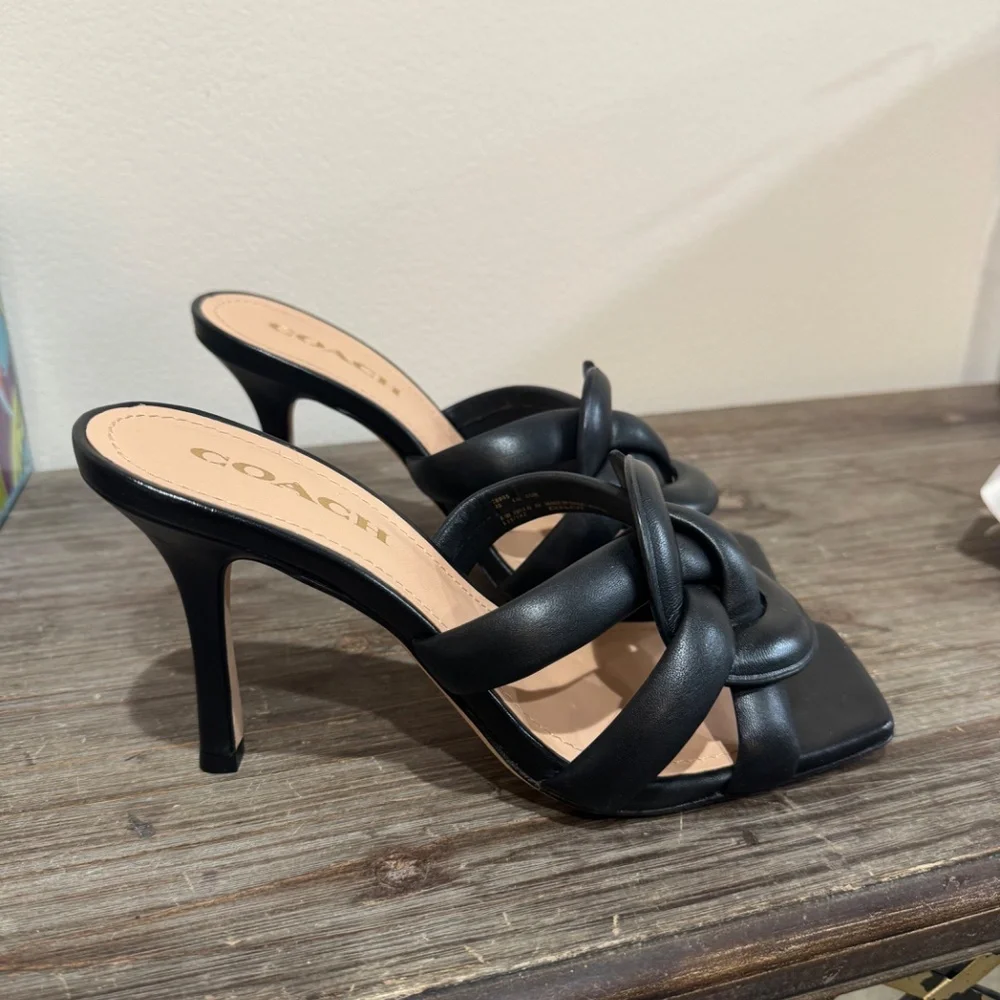 KELLIE LEATHR SANDAL COACH - Picture 3 of 6